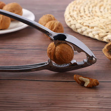 WALNUT CRACKER / NUT OPENER