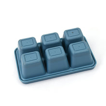 Silicone Ice Tray.